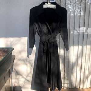 WOW! Elegant plus size black 50s reminiscent dress. Faux wrap- circle skirt XXL